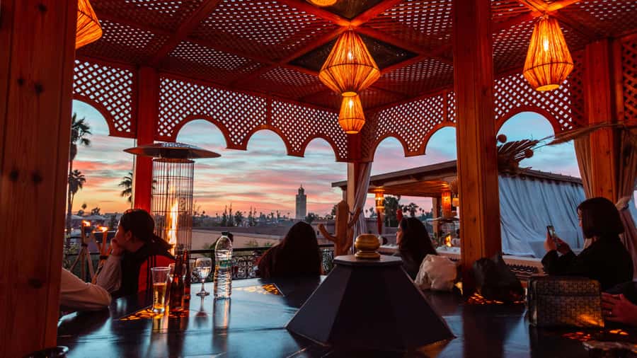Marrakech: Rooftop Dinner with Koutoubia View - What happens from 6 PM to 11 PM