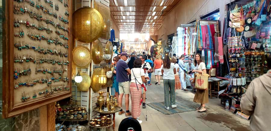 Marrakech: Tailor-Made City Tour With Your Own Private Guide - Dar El Bacha and the choice of a fourth site