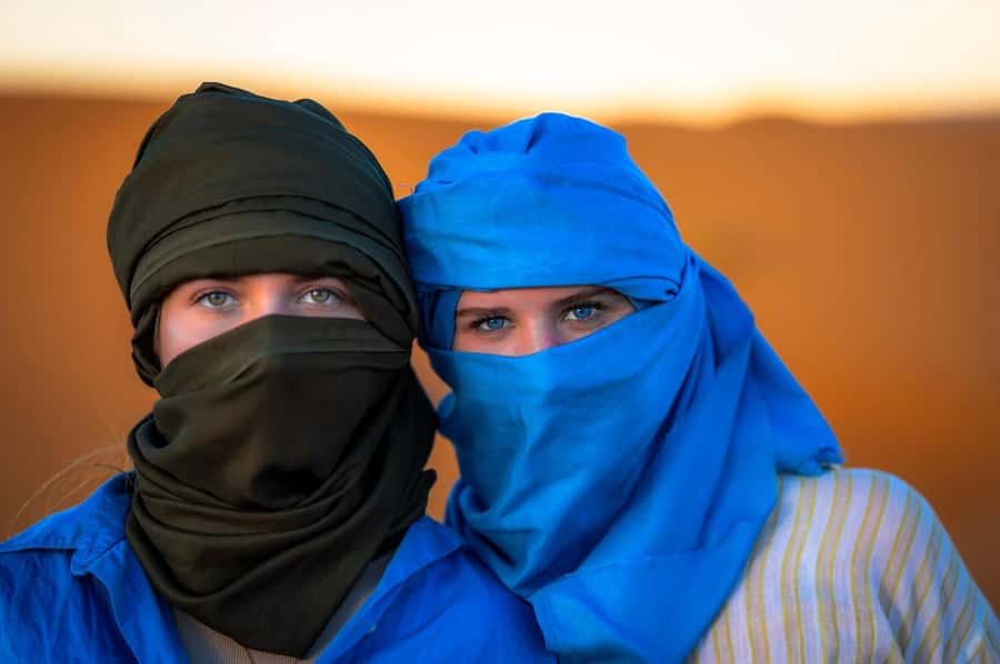 Marrakech to Fes: Quad, Dinner, Camel, 3-Day Desert Tour - Guides, vehicles, and the small-group question