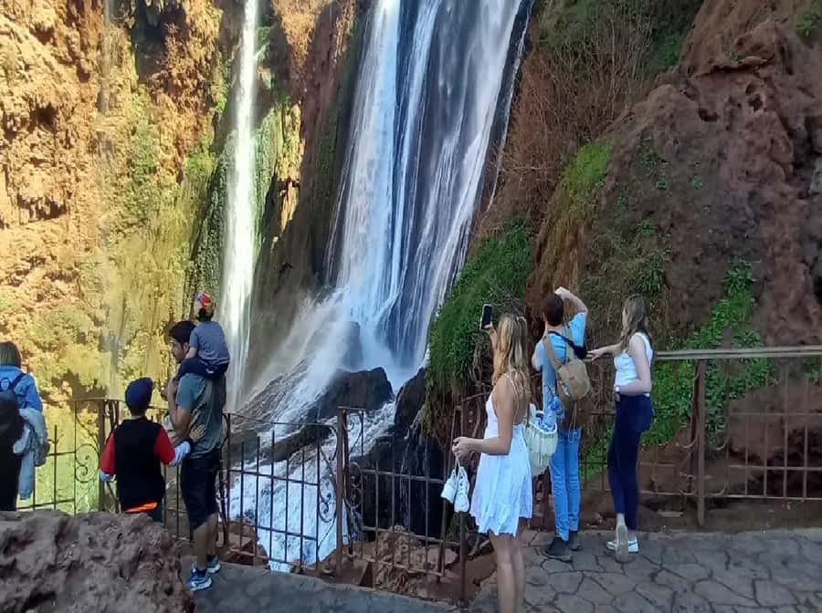 Marrakech to Ouzoud waterfalls day tour - Guide & boat ride - The boat ride at the foot of the falls
