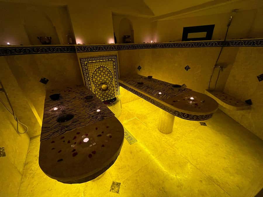 Marrakech: Traditional Moroccan Hammam with Argan Black Soap - Is there a massage?