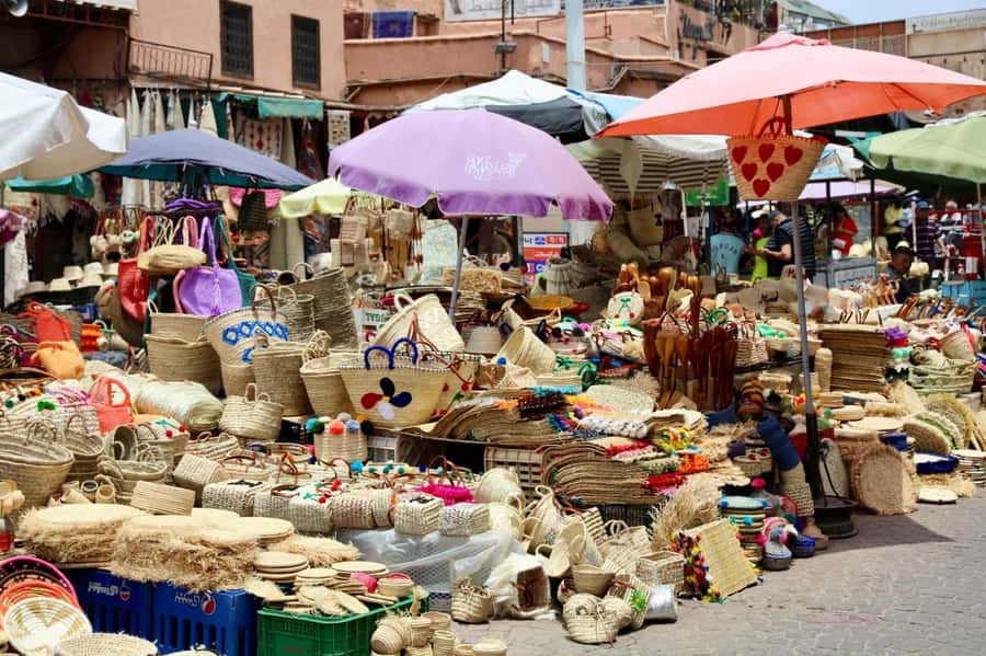 Marrakech: Uncover Hidden Gems on a Half-Day Walking Tour - Bab Agnaou and the Kasbah: a strong opening