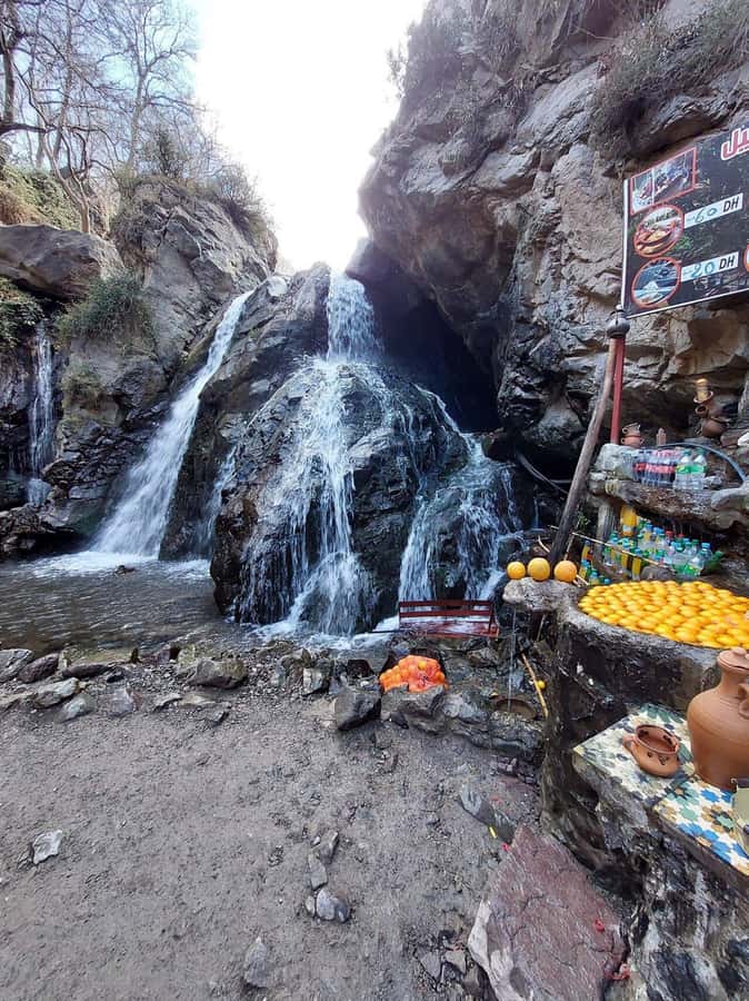 Marrakech: Waterfall, Valley, Atlas Mountain, Camel & Desert - Camel riding in Agafay Desert