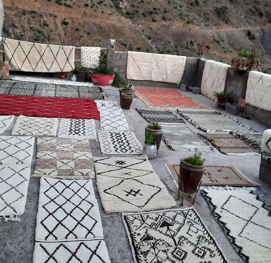 Marrakech: Weave Your Own Moroccan Rug with Love & Transfe - Making a Moroccan rug instead of simply buying one