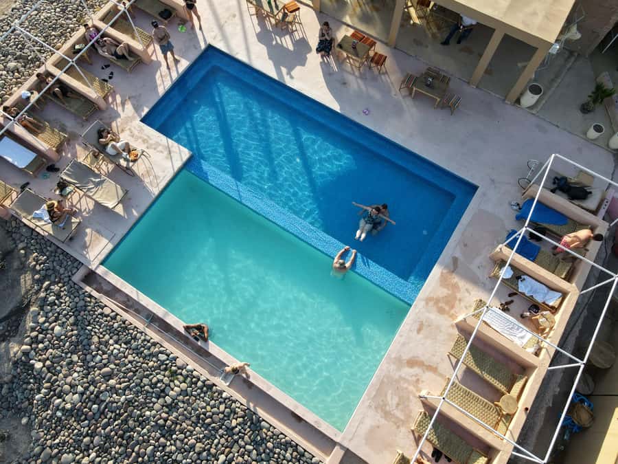 Marrakesh: Agafay Desert 3-Course Dinner Show & Pool Access - The 35-minute ride from Marrakesh