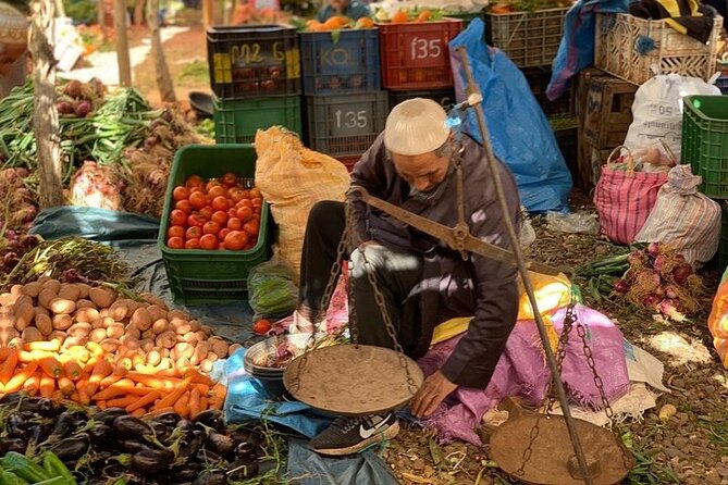 Marrakesh: Agafay Desert Sunset, Camel Ride, and Dinner Show - Tea, old mud houses, and the sunset stop