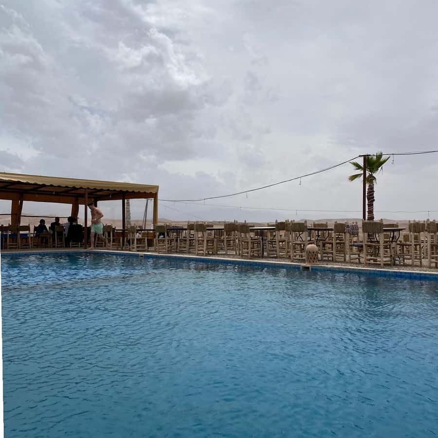 Marrakesh: Agafay Desert Tour with Lunch and Swimming Pool - What lunch is like at the camp