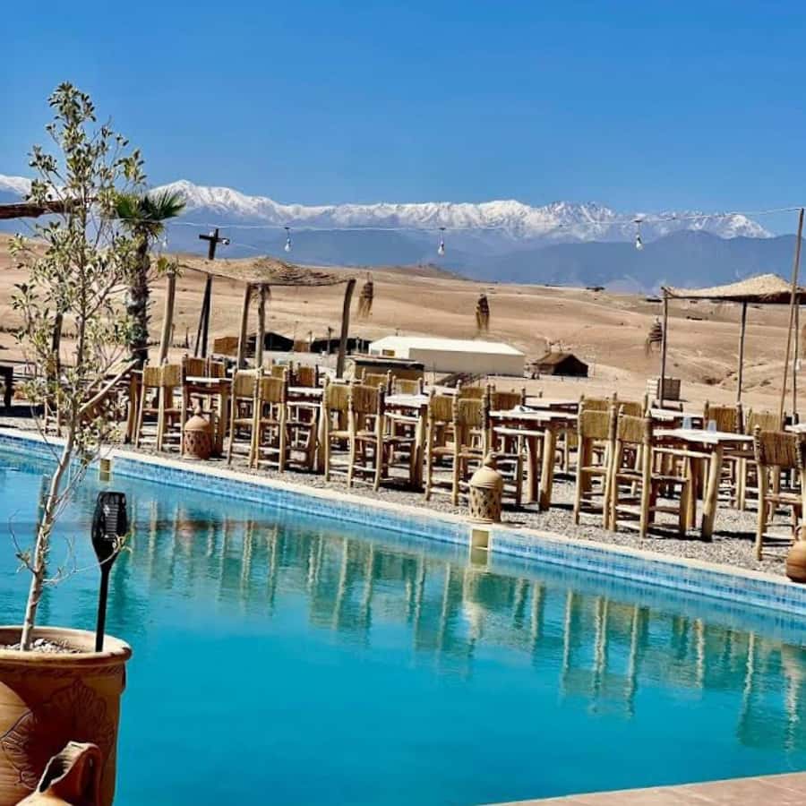 Marrakesh: Agafay Desert Tour with Lunch and Swimming Pool - Morning pickup and the 12-person vehicle