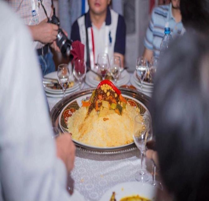Marrakesh: Fantasia Show & Moroccan Dinner - The Fantasia show: horses, rifles, and old-style spectacle