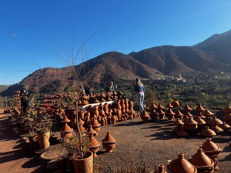 Marrakesh: Ourika Valley Tour & Secret Berber Lunch + Guide - Photo stops across the Houz Plains