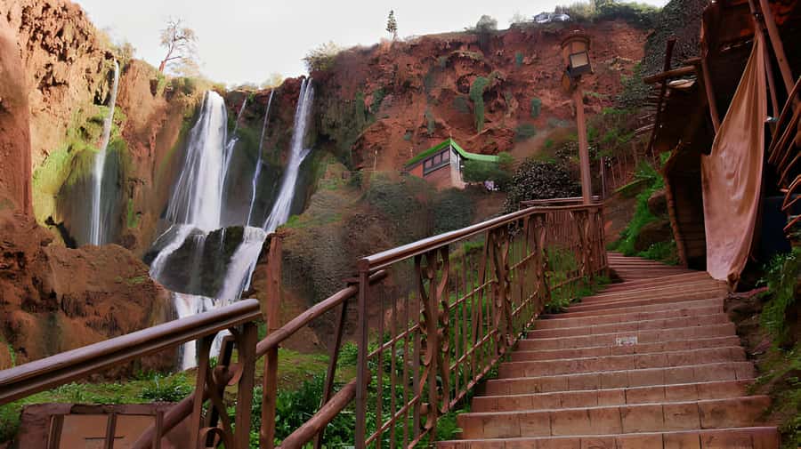 Marrakesh: Ouzoud Waterfalls Trip with Hike & Boat Option - Monkeys, peanuts, and photo stops