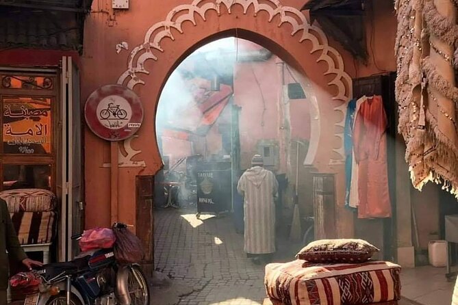 Medina of Marrakech Walking Tour - What to bring and how to prepare