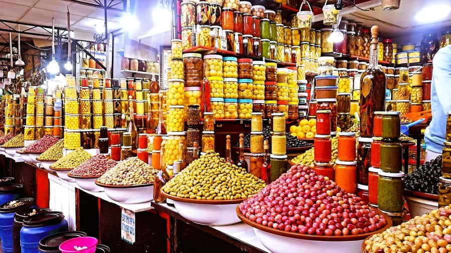 Medina Tasting Tour: Experience Local Street Food & Culture! - Small cafés, bakeries, and the first tastings