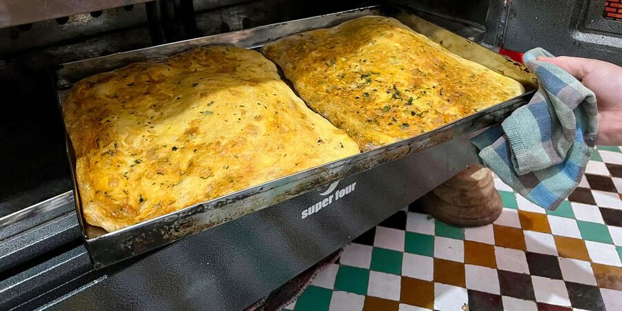 Moroccan Crepes & Pastries Kitchen - Getting to the house in the Fès medina