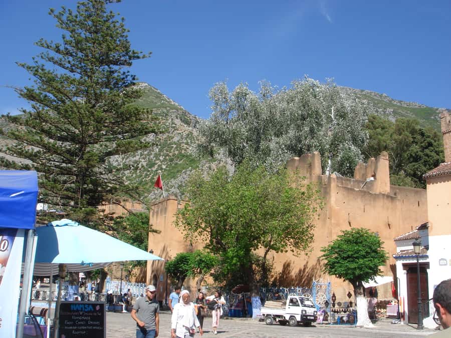 Morocco Day Trip with Tour Guide and Lunch from Algeciras - Tetouan’s white medina and old quarters