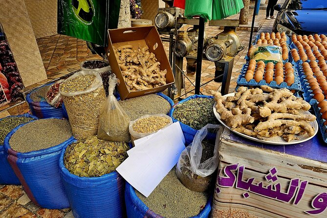 Old local Market visit+Moroccan cooking class with a local family - Choosing what you will cook