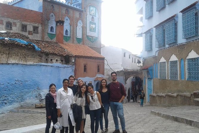 One-way transportation from Fez to Chefchaouen - The drivers can add useful local help