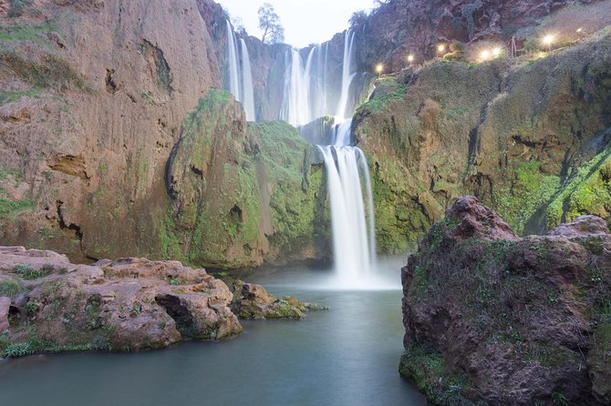 Ouzoud Waterfalls Guided Hike and Boat Trip from Marrakech - A steep walk with uneven ground