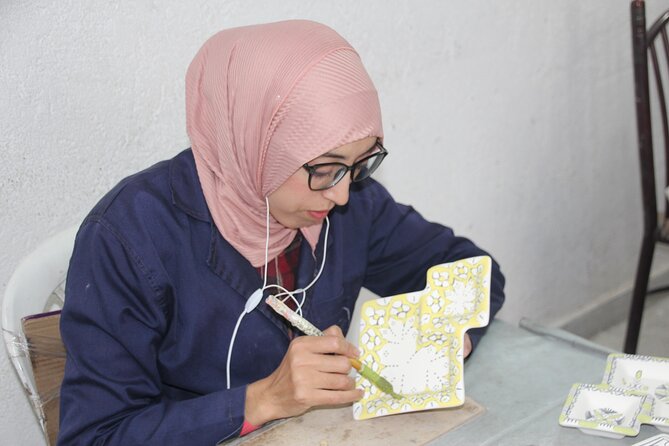 Pottery and Mosaic Workshop in Fes Led by Local Artisans - Understanding the Zellige mosaic process
