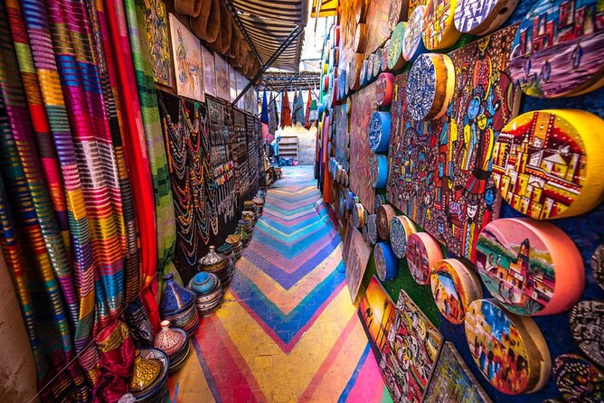 Private guided tour of Fez with lunch from Casablanca - Kairaouine Mosque and the intellectual heart of Fez