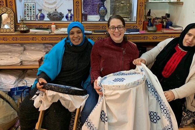 Private Half-Day Tour of the Authentic City of Fez - Moulay Idriss II and the working medina