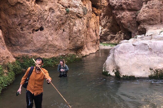 Private Monkey Fingers Canyon Hike - Practical planning for shoes, weather, and timing