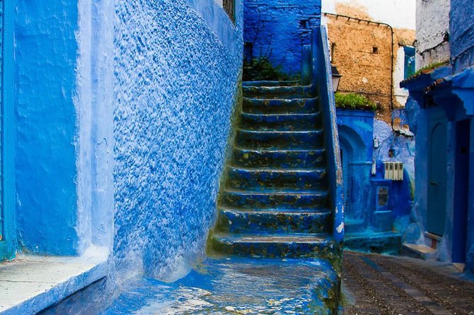 Private walking tour of Chefchaouen (The blue city) - The Great Mosque and an important limit
