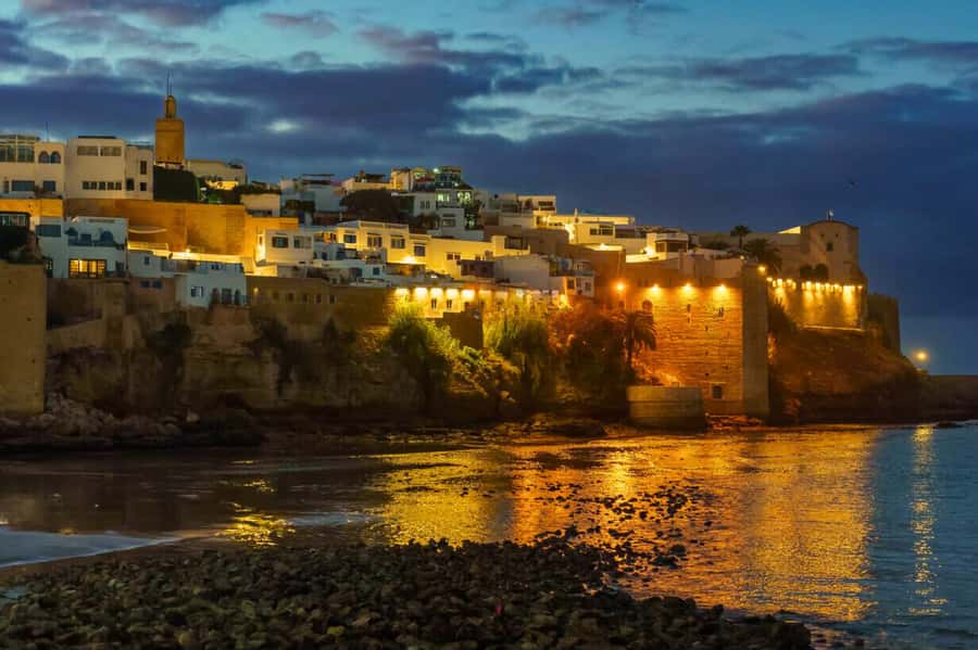 Rabat: Night Tour with traditional Moroccan Dinner - One hour in Rabat’s old market