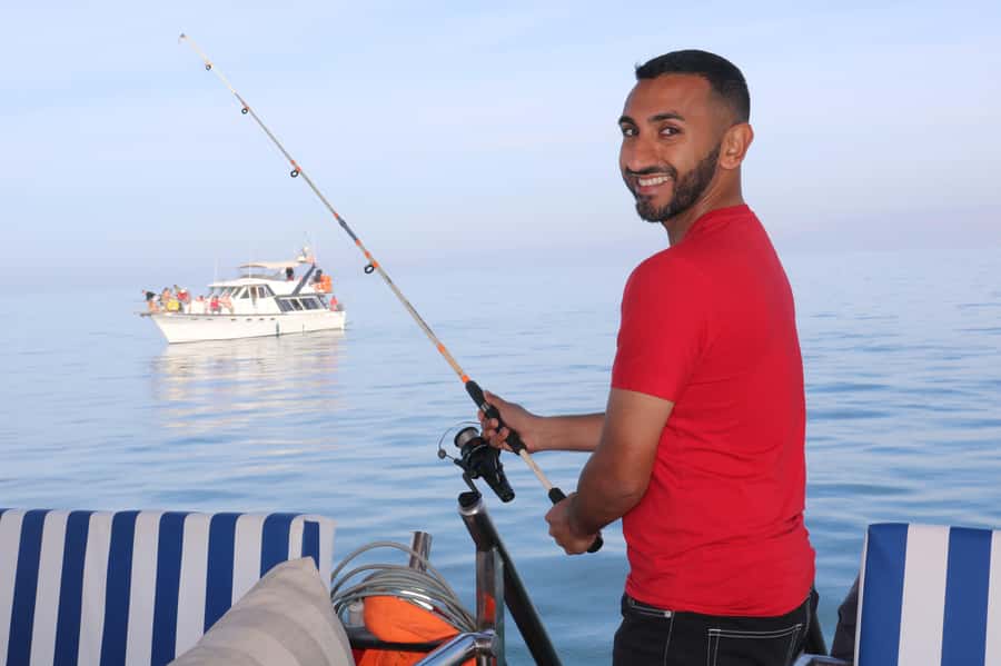 Sea excursion with BBQ, fishing, and swimming - Key points before you book