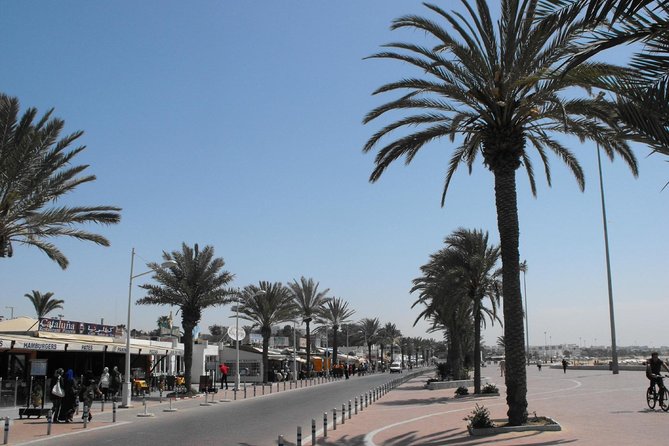 Seafront Promenade - Two hours at Souk El Had