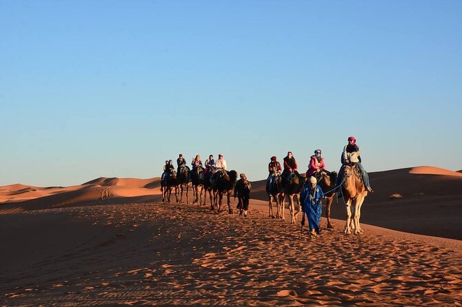 Shared Group Desert Tour Fez to Fez via Merzouga 2Days /1night - What the transportation and group size mean