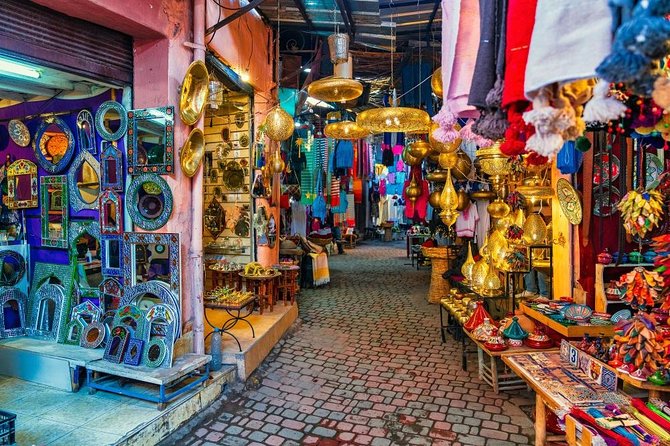 shutlle transfer agadir airport to or from hotels city center - Who should book this transfer?