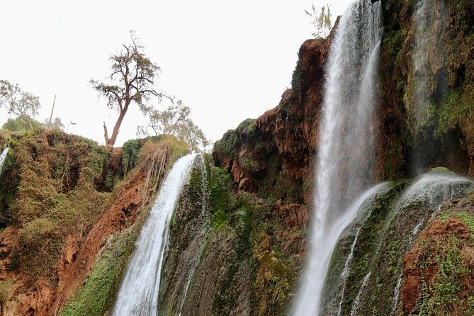 Small group Ouzoud Waterfall Guided Tour Boat Ride from Marrakech - What the boat ride adds