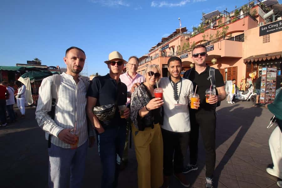 Sparkling Marrakech through the eyes of your local Guide - Secret Garden and a quieter final stop