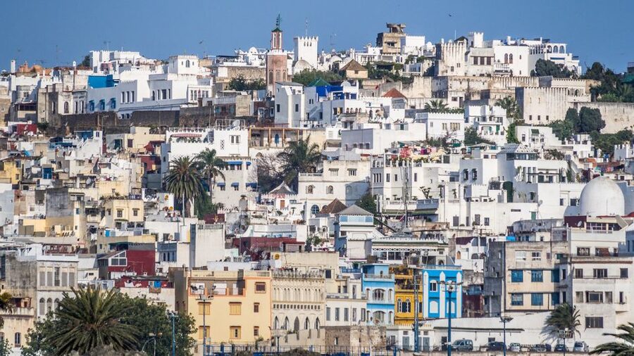 Tangier & Chefchaouen: 2-Day Tour From Casablanca By Train - Guide quality and group size