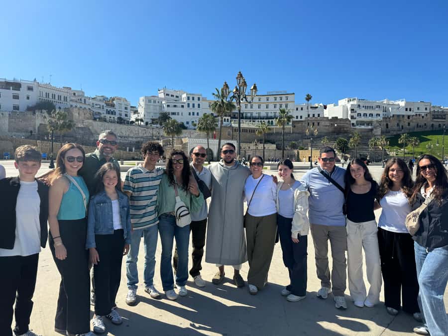 Tangier: Private Guided Walking Tour of the Tangier Medina - Grand Socco and the former Mendoub residence