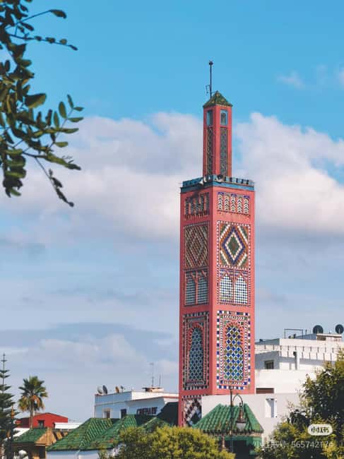 Tangier: Walking Tour in The Medina With Local Guide - Petit Socco, cafés, and the city’s creative side