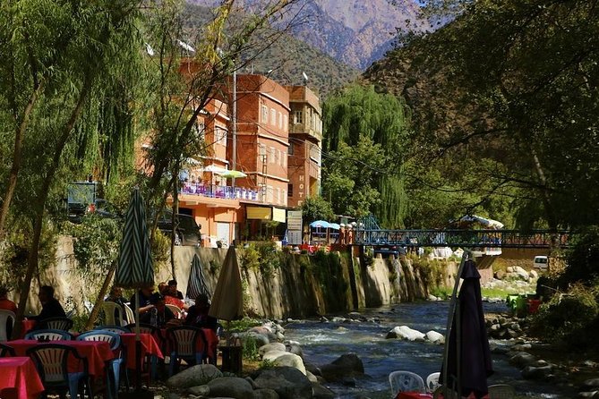 The Ourika valley for a day trip - What lunch really means on this outing