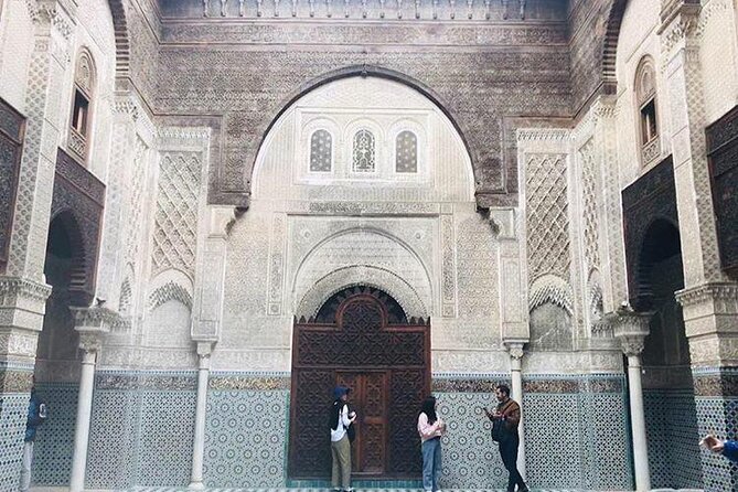Tour guide visit of fez medina ( private) - Al-Attarine Madrasa and Marinid design