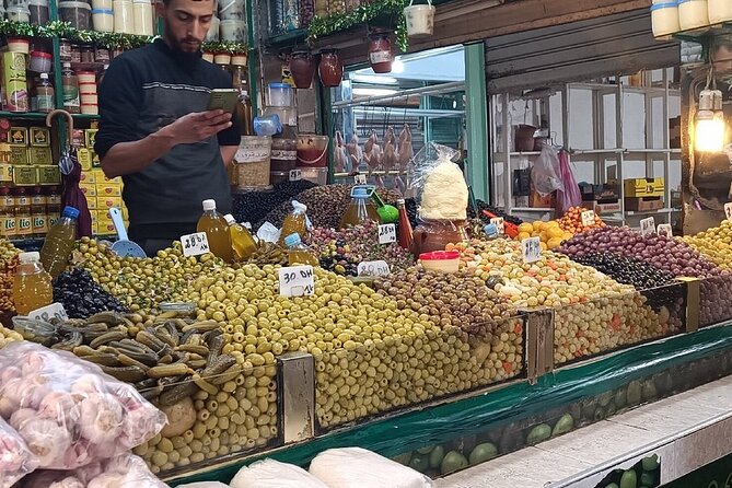 Traditional Souks Shopping Private Tour in Casablanca - Comparing Habbous with the older market