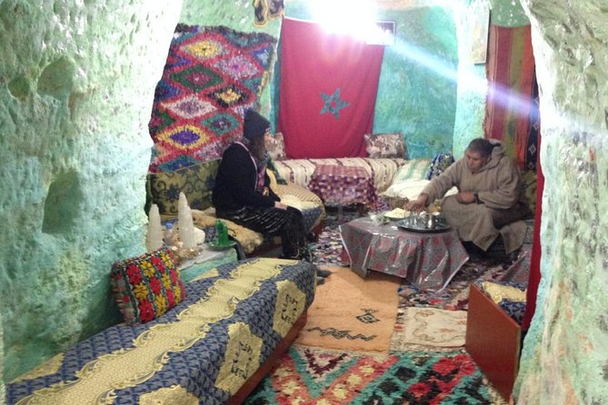 Visit the waterfall and hidden caves - From Fez to Sefrou by morning taxi