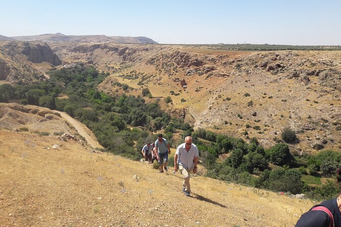 Visit the waterfall and hidden caves - How hard is the day?